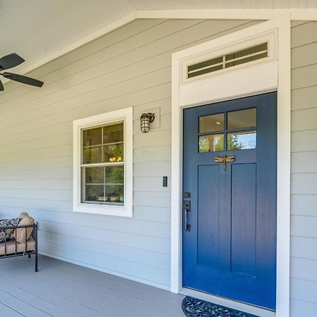 Distinctive Hamptons Home With Pool Near Bay, Ocean خلجان هامبتون المظهر الخارجي الصورة